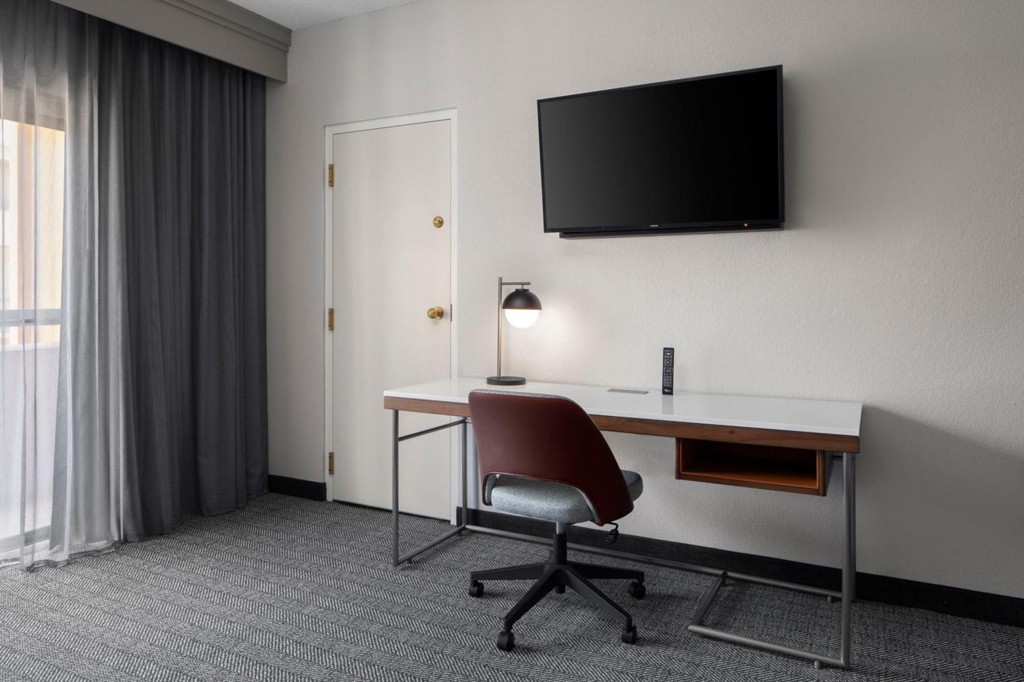 Courtyard By Marriott Little Rock West Hotell Exteriör bild