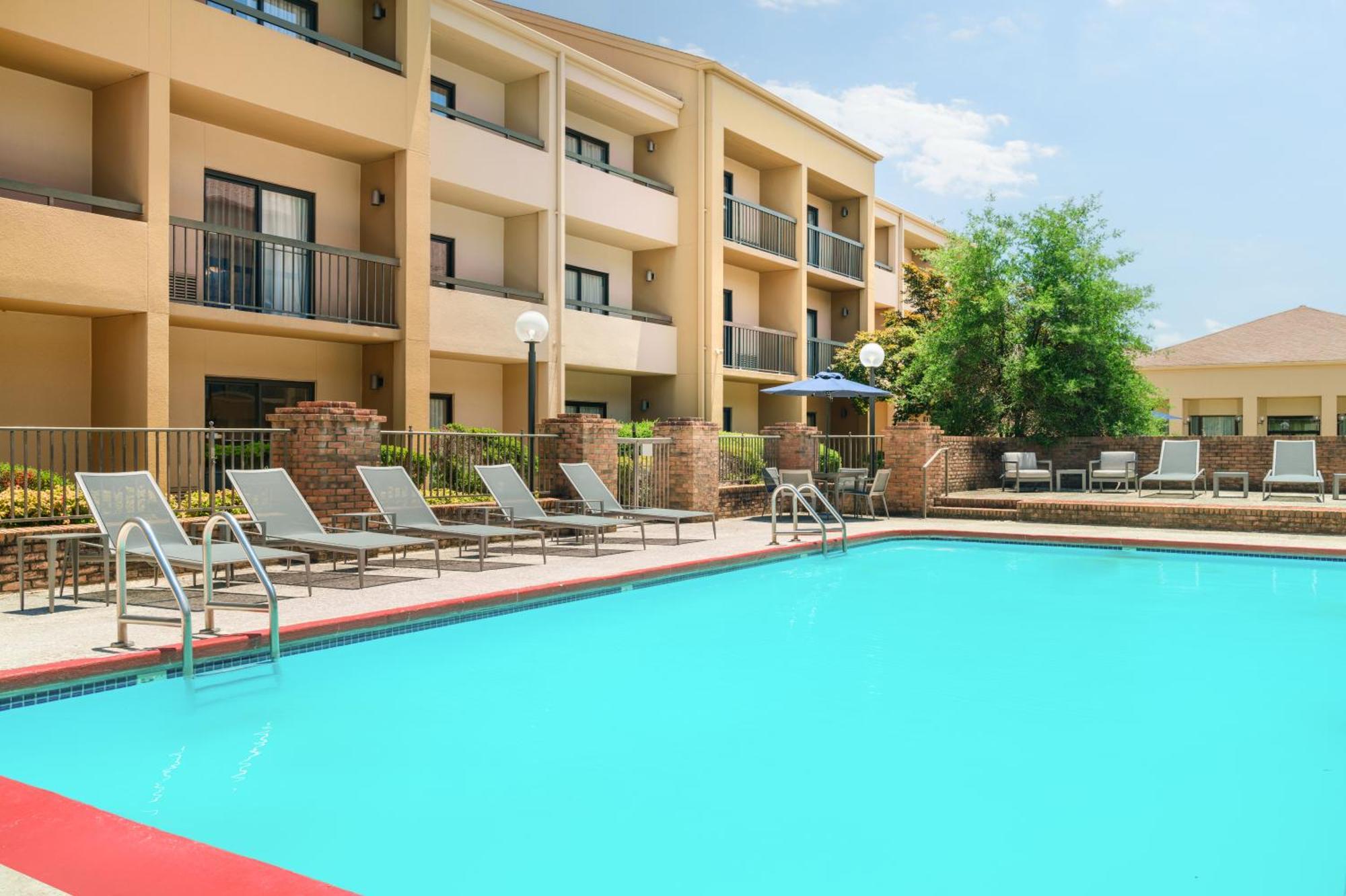 Courtyard By Marriott Little Rock West Hotell Exteriör bild