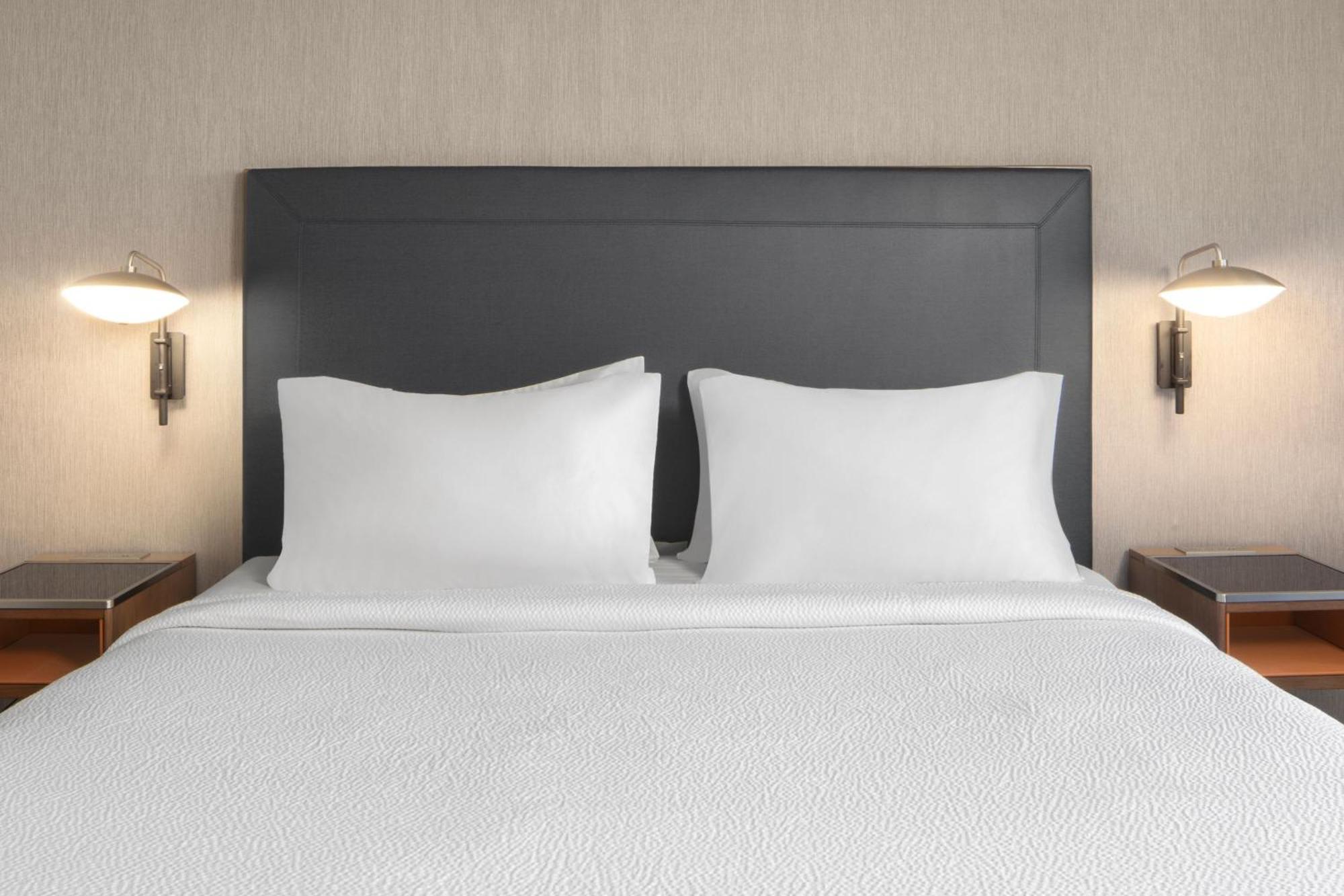 Courtyard By Marriott Little Rock West Hotell Exteriör bild