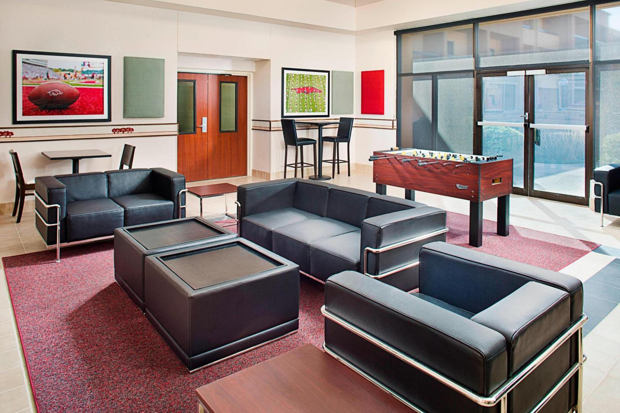Courtyard By Marriott Little Rock West Hotell Exteriör bild